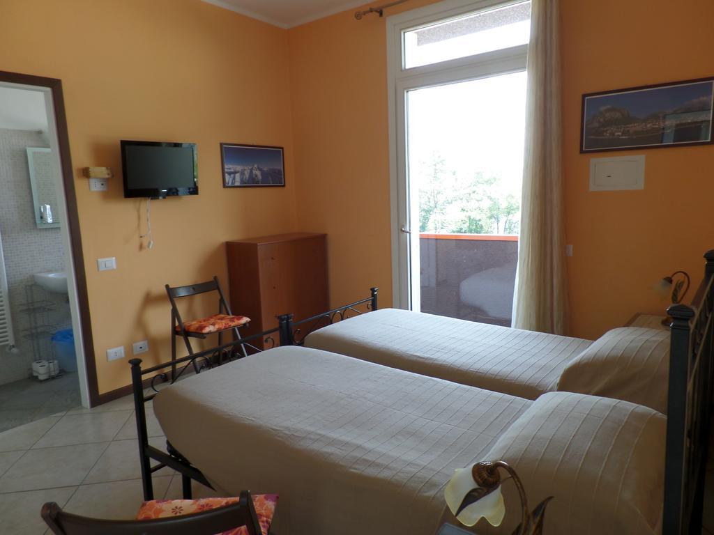 B&B Partenza Funivia Lecco Oda fotoğraf